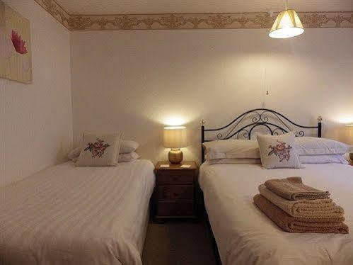 Little Harbour Guesthouse ルー エクステリア 写真